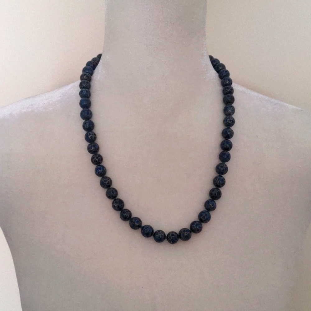 Beaded necklace - Picture 6 of 6